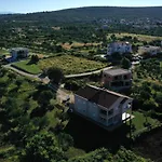 公寓 Borna Sukošan