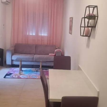 Borna Apartment *