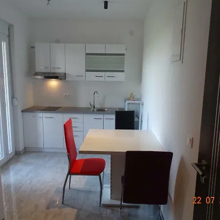 Apartament Borna Sukošan